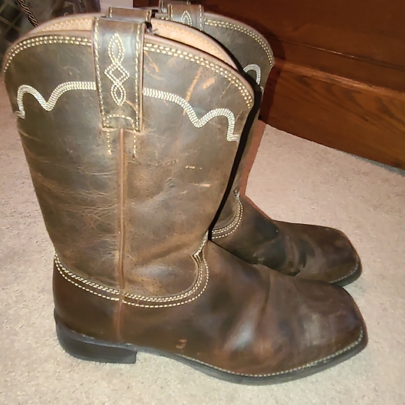 COPY - Justin Boots - Picture 1 of 4